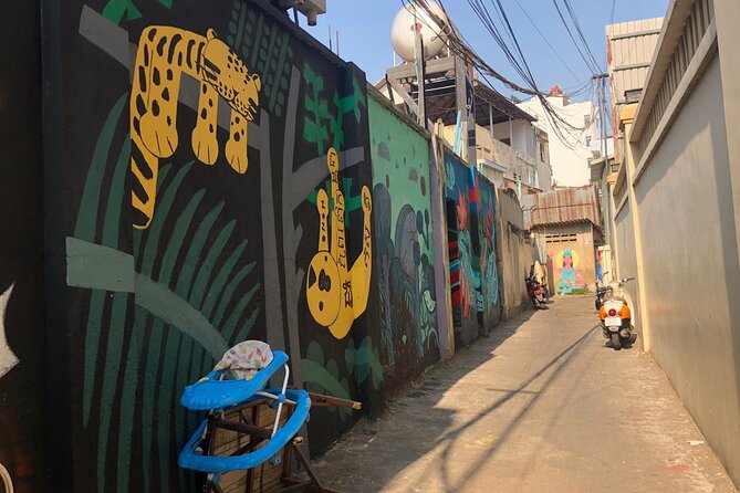 An Afternoon of Contemporary Art in Phnom Penh by Tuk Tuk - The open-air gallery: seeing the city as a single art room