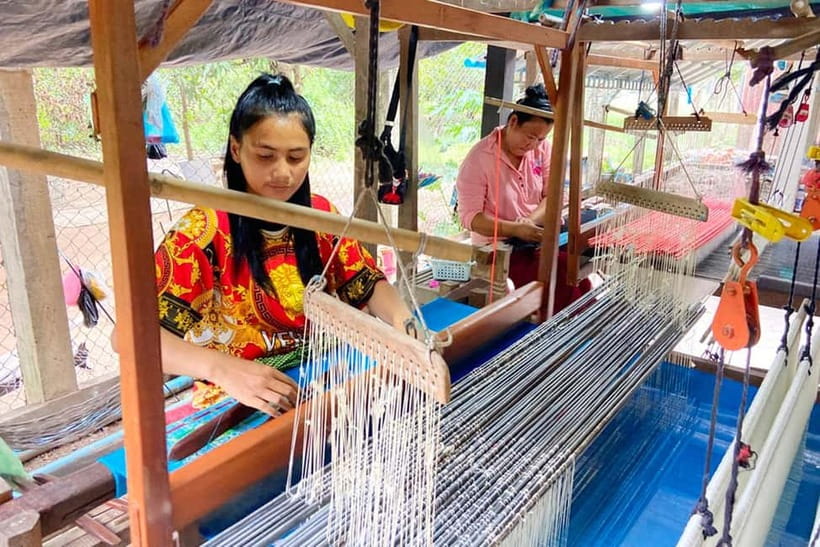 Boat trip to silk island with English speaking guide - Key highlights worth your attention