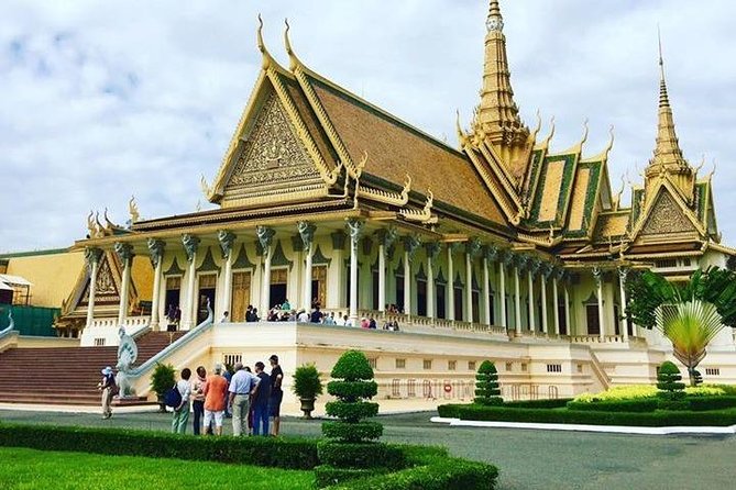 Cambodia 7 Days Private Tour from Angkor Temples to Coastline - Where this 7-day Cambodia route really makes sense