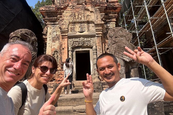 Cambodia Taxi Service - Stop 3: Lunch Stop on Your Own Bill