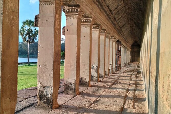 Day trip Phnom Penh to Siem Reap & Return back - Ta Prohm and Banteay Kdei: jungle texture and a calmer finale