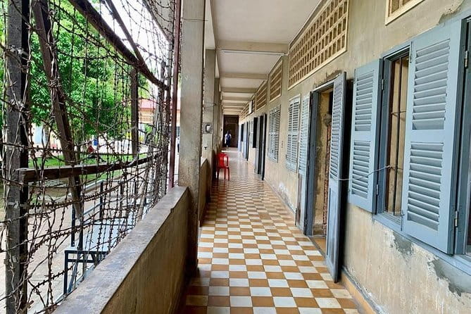Full-Day Amazing Phnom Penh City Tours - Choeung Ek Killing Fields: what the “one hour” is really for