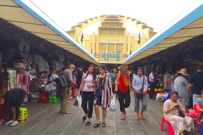 Full-Day Phnom Penh Sightseeing Tour & Killing Field - Russian Market Stop: Bargains and Local Noise in Small Dose