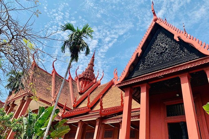 Half-Day Phnom Penh City Tours - Central Market: Shopping Time That Does Not Eat Your Whole Afternoon