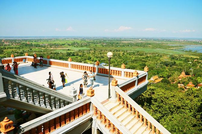Oudong and Koh Chen Island - Full Day Cruise & Tour with English speaking guide - Key takeaways before you go