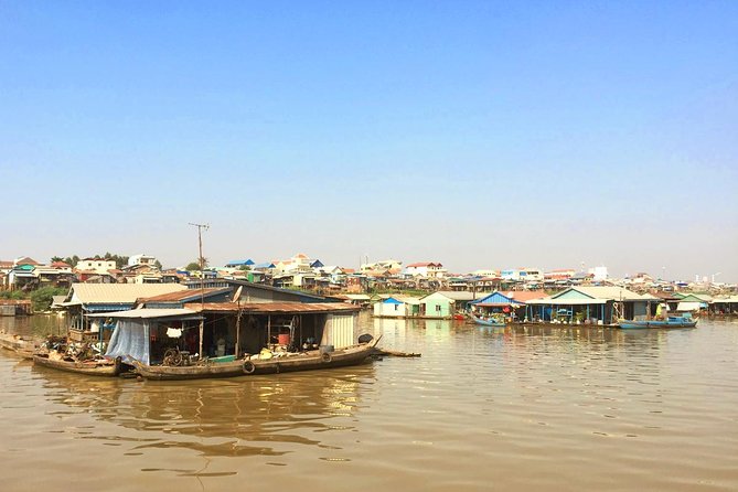 Oudong and Koh Chen Island - Full Day Cruise & Tour with English speaking guide - Lunch, unlimited drinks, and the small-group feel