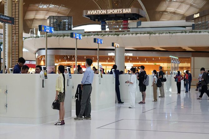 Phnom Penh Airport (KTI) Private Hotel Pickup or Drop-off - Timing Reality: 45–50 Minutes Is the Target, Traffic Is the Wild Card