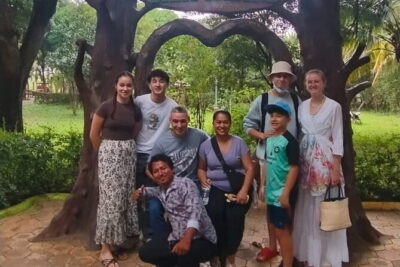 Phnom Penh City and Silk Island Tour No Genocide Sites - Independence Monument and Sihanouk Statue: quick stops with real meaning