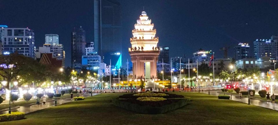 Phnom Penh: City Sights Evening or Half day Tour by Tuk Tuk - Diamond Island and the Riverside Park Strip: Where Phnom Penh Looks Calm