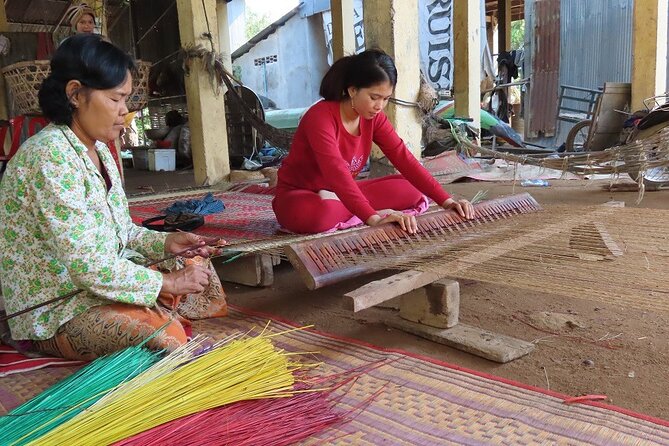 Phnom Penh Countryside Cycle Tour - Pedaling Out Along the Mekong Side: Farms, Lotus Ponds, and Birds