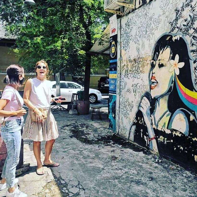 Phnom Penh | Food & Street Art Half Day Tour by Tuk Tuk - Wat Botum Park, Boeung Kak 1, and the Independence Monument Finish