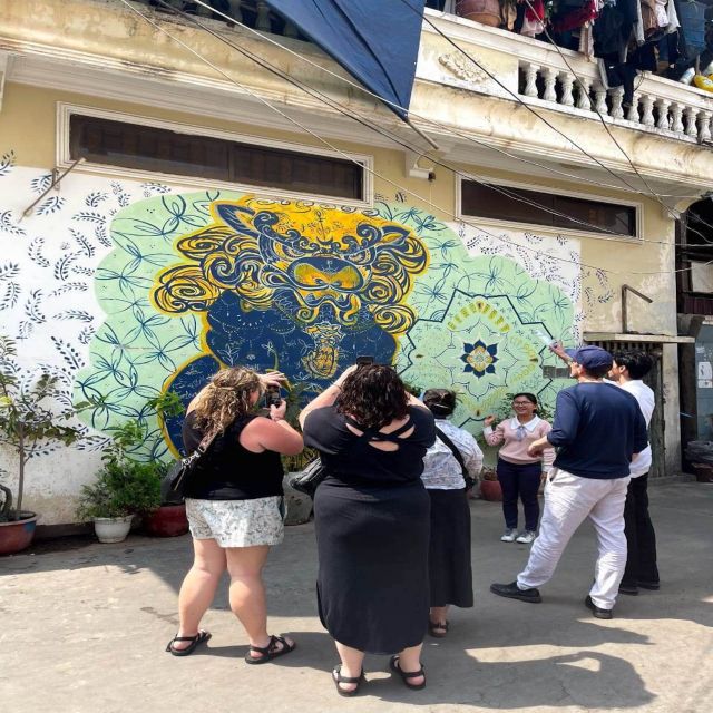 Phnom Penh | Food & Street Art Half Day Tour by Tuk Tuk - FAQ