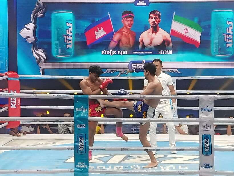 Phnom Penh: Live Khmer Traditional Boxing Tickets - Beer and Cold Drinks During the Matches: Why It Works