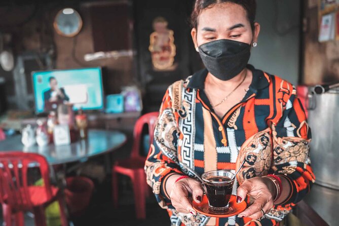 Phnom Penh Morning Market & Food Tour by Tuktuk - Includes All Food & Drinks! - Stop-by-stop guide: six Khmer bites in about three hours
