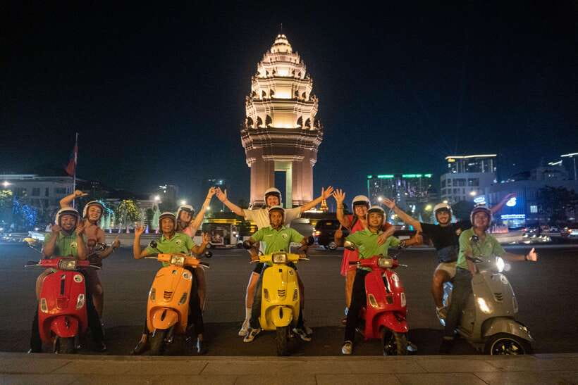 Phnom Penh Night Foodie Vespa Tour / Tuk Tuk Available - Key highlights you’ll feel during the ride
