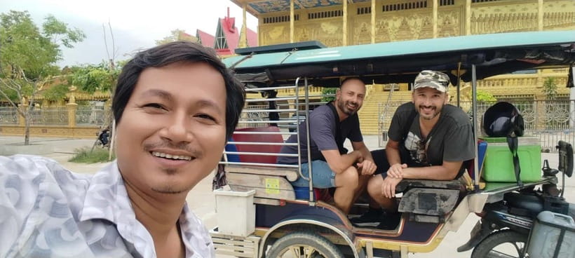 Phnom Penh: Private City Tour by Tuk-Tuk/Full or Half Day - How the guides keep the day personal (not rushed)
