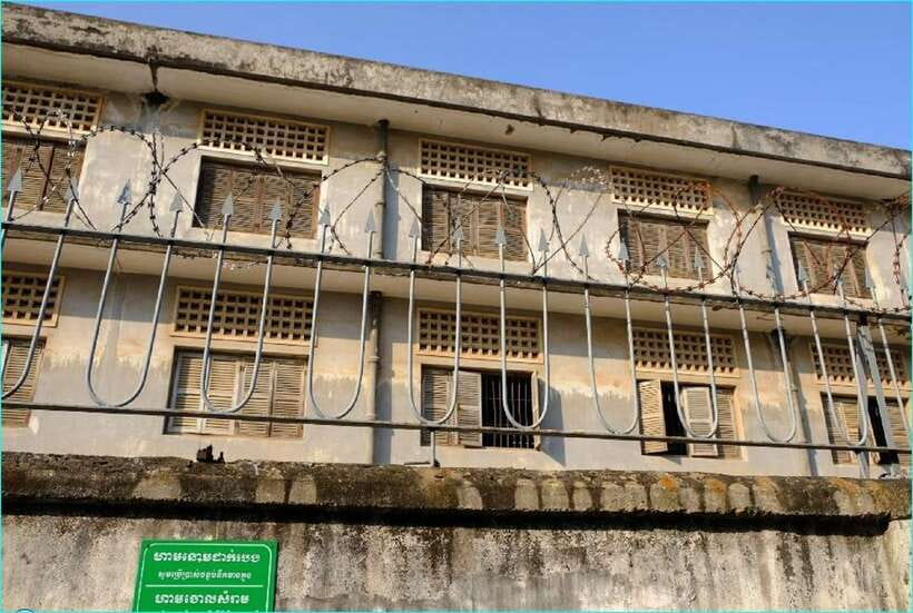 Phnom Penh private tour Tuol Sleng & Choeng Ek Killing Field - Why Choeung Ek and Tuol Sleng belong together