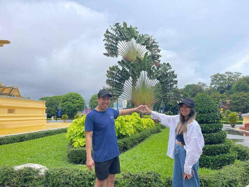 Phnom Penh: Royal Palace, S21, Killing Fields & More Tour - Key things you’ll notice on this tour