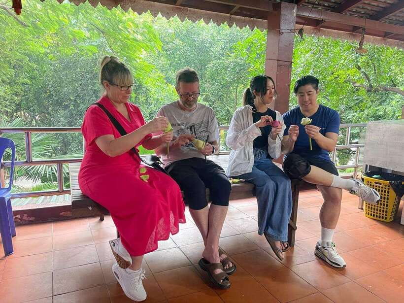 Phnom Penh: Royal Palace, S21, Killing Fields & More Tour - Phnom Penh in One Day: Small-Group Van Comfort and a Real Plan