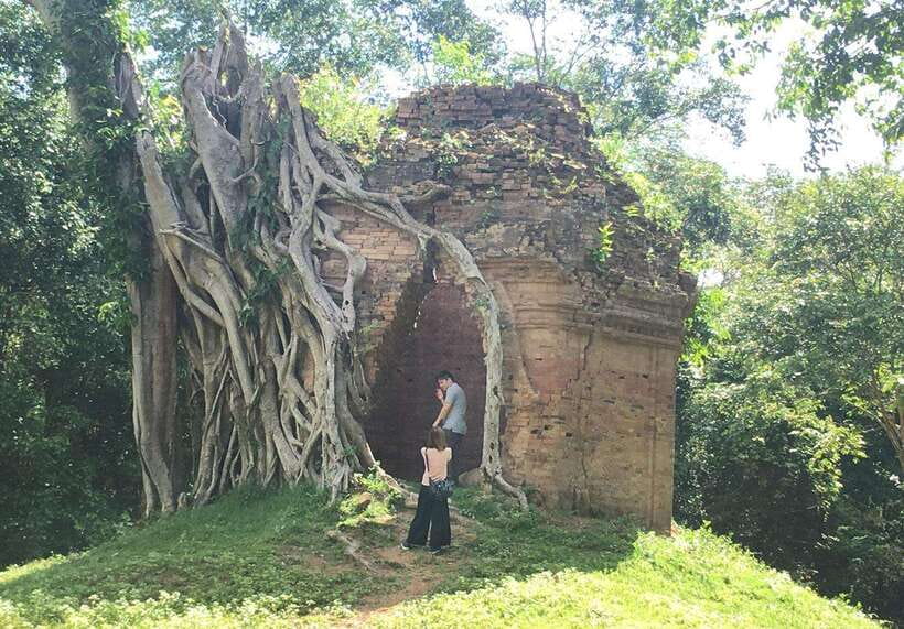 Phnom Penh - Siem Reap Road Transfer Plus Sightseeing - Why this beats the usual Phnom Penh to Siem Reap options