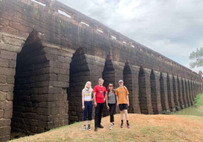 Phnom Penh - Siem Reap Road Transfer Plus Sightseeing - The route in plain terms: how the day flows