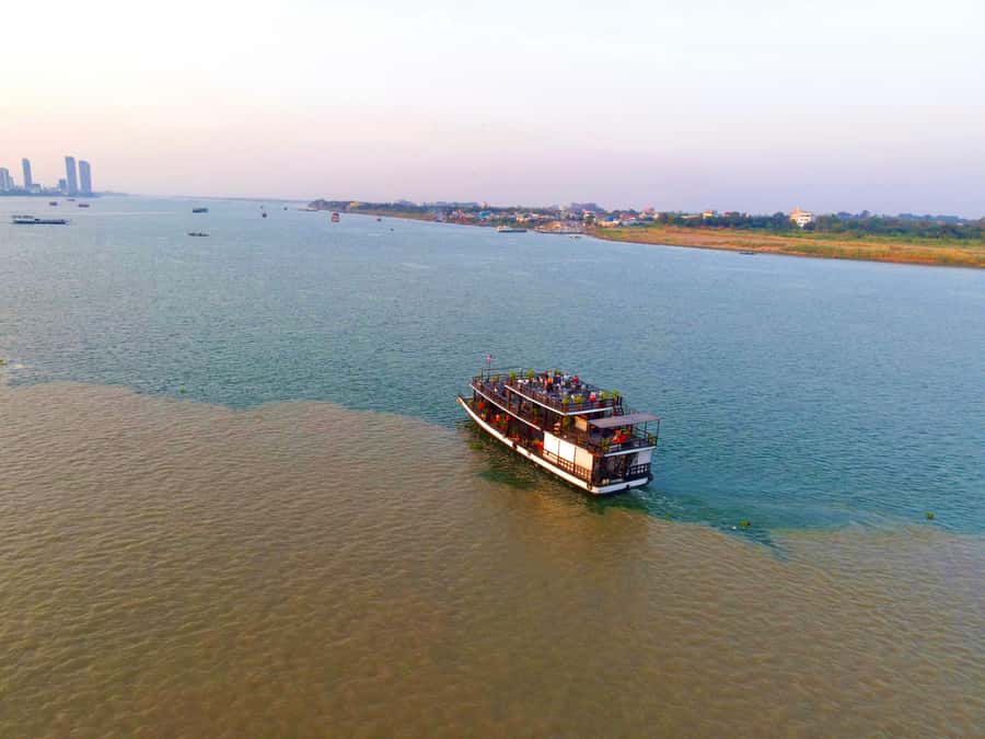 Phnom Penh: Sunset Cruise with Unlimited Beer &Fruit platter - Should You Book This Sunset Cruise?