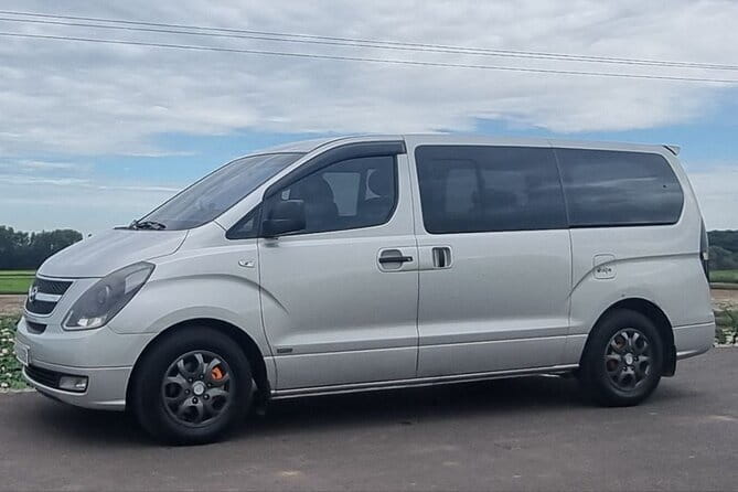 Phnom Penh to Sihanoukville by Private Car or Minivan - Driver Experience: Friendly, Safe, and Supported