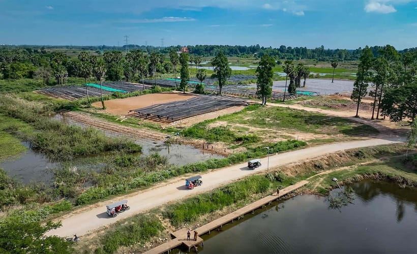 Phnom Penh to Silk Island By Tuk-Tuk with local Expert - Dried tofu skin (soy sheets): why this stop hits harder than you expect