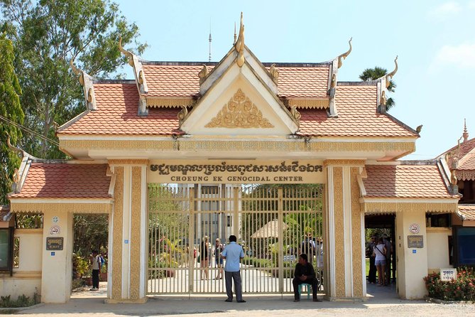 Private Half Day To Killing Field & S21 Genocidal Museum in Phnom Penh - Logistics that make a heavy day easier to manage