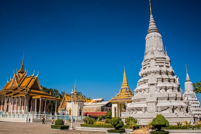 Private Tour: Phnom Penh City Tour Full Day - Russian Market and Wat Ounalom timing: shop without turning it into chaos