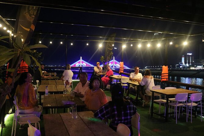 Sunset Cruise-Unlimited Beers-Sodas-BBQ buffet-Fruit platter - Dinner Time: BBQ Buffet, Fruit Platter, and How to Get the Best Bite