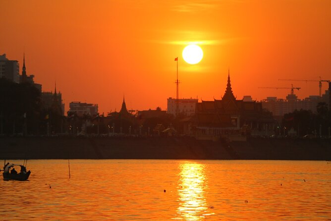 Sunset Cruise with free flow beer, soft drinks & fruit platter - On-Board Vibe: Free-Flow Beer, Soft Drinks, and Fruit Platter