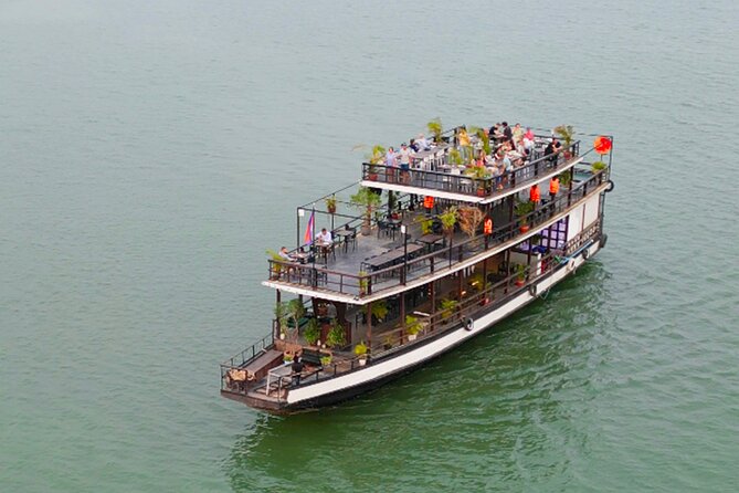 Sunset Cruise with unlimited beer & soft drinks -English speaking guide on board - Phnom Penh at sunset looks better from the quay