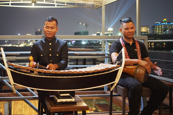 Sunset & Evening Dinner Cruise With One Way Free Pick Up - The 2-Hour Route: Palace Views, the River Junction, and Night Skyline