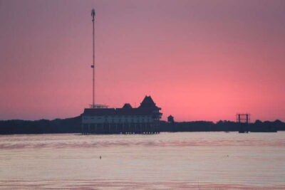 Tonle Sap Cruise & land Tour between Phnom Penh & Siem Reap - The Double-Hull Cruise: Seeing Tonle Sap Life Up Close
